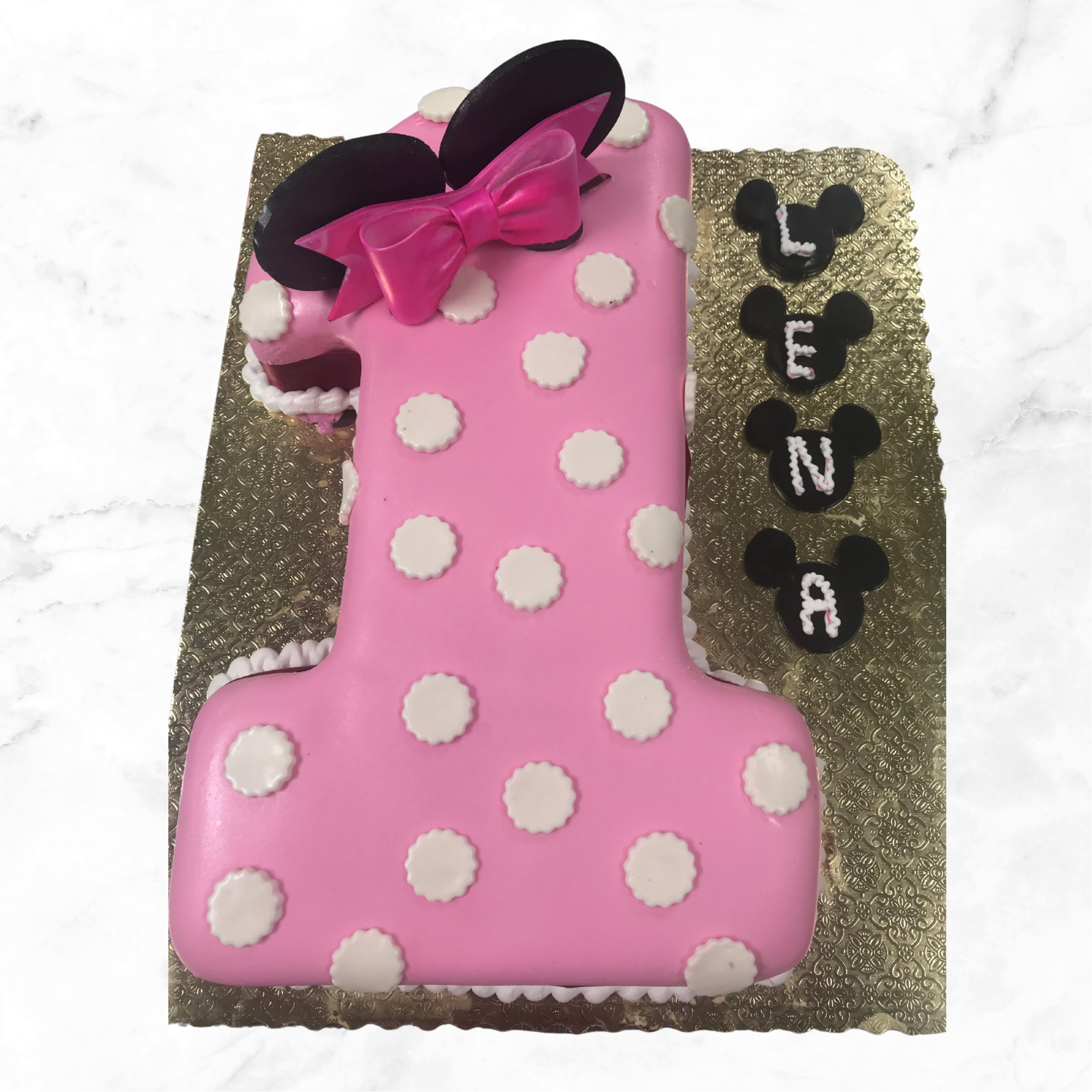 custom cake